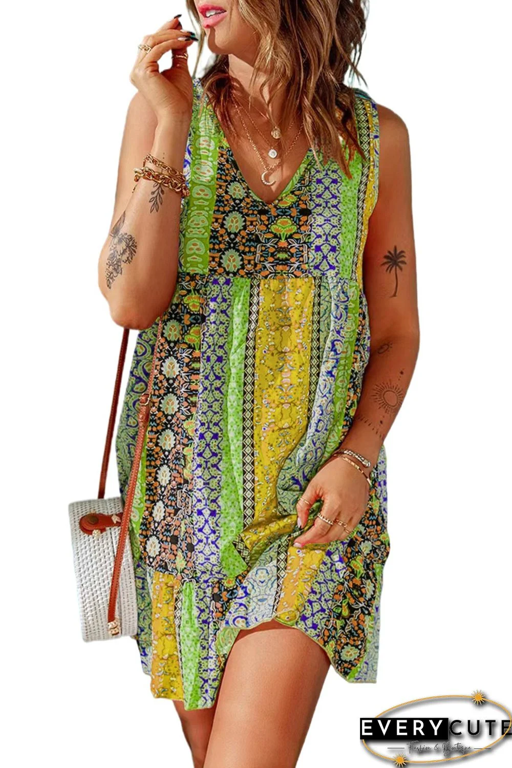 Green Floral Splicing Flounce V Neck Sleeveless Mini Dress