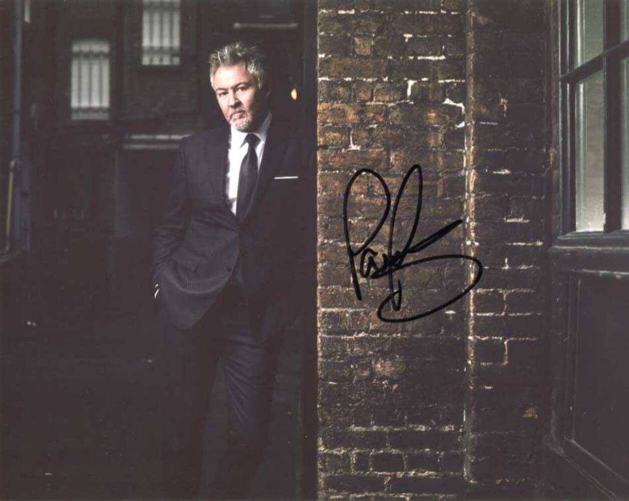 Paul Young SINGER - SONGWRITER autograph, In-Person signed Photo Poster painting