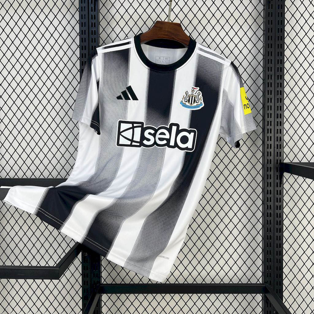 2025-2026 Newcastle United Home Football Shirt 1:1 Thai Quality- Maxi Kit