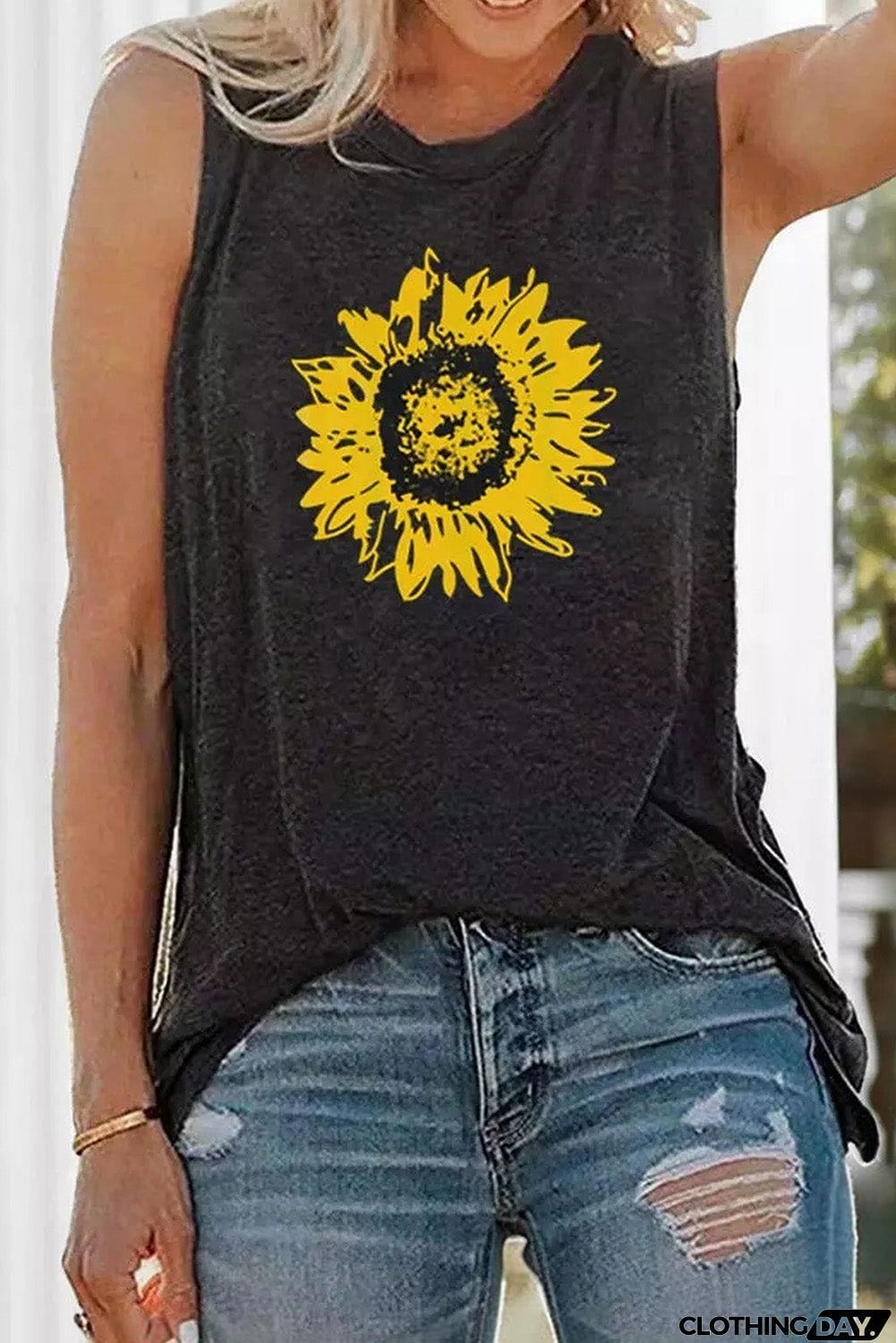 Daisy Graphic Tank
