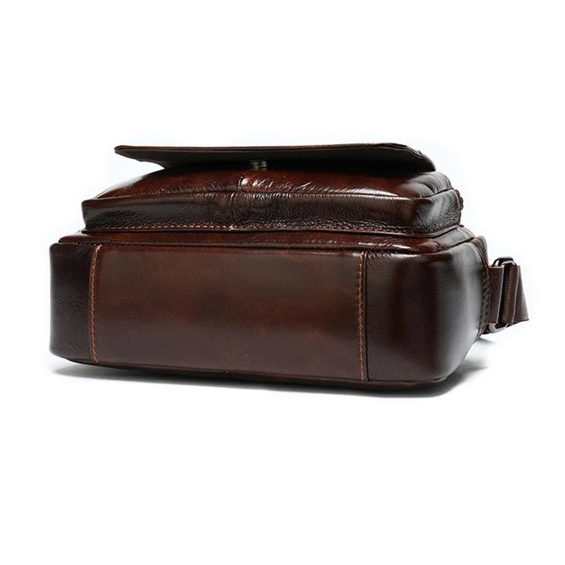Classic Men's Crossbody Bag Leather Casual Mini Shoulder Bag
