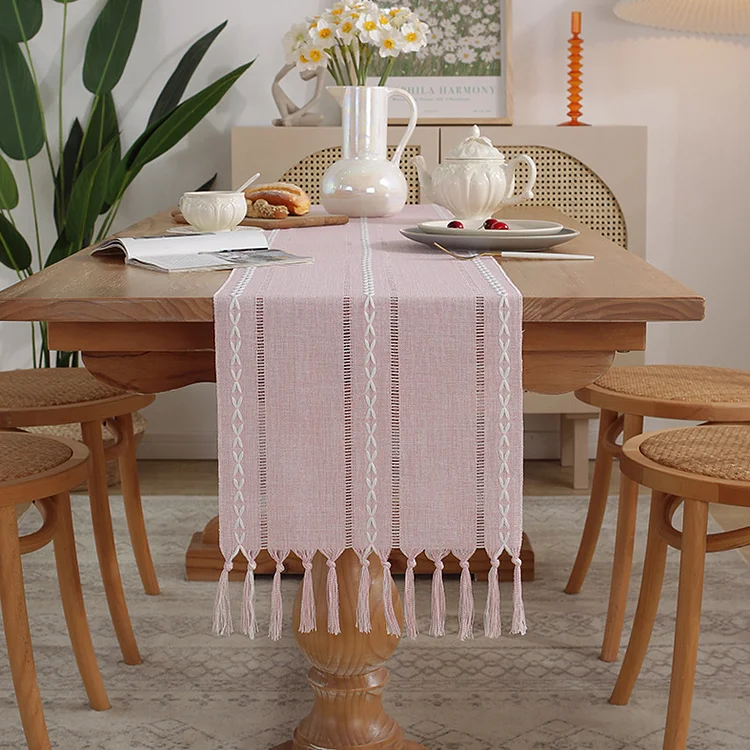 Handmade Tassel Cotton Linen Table Runner