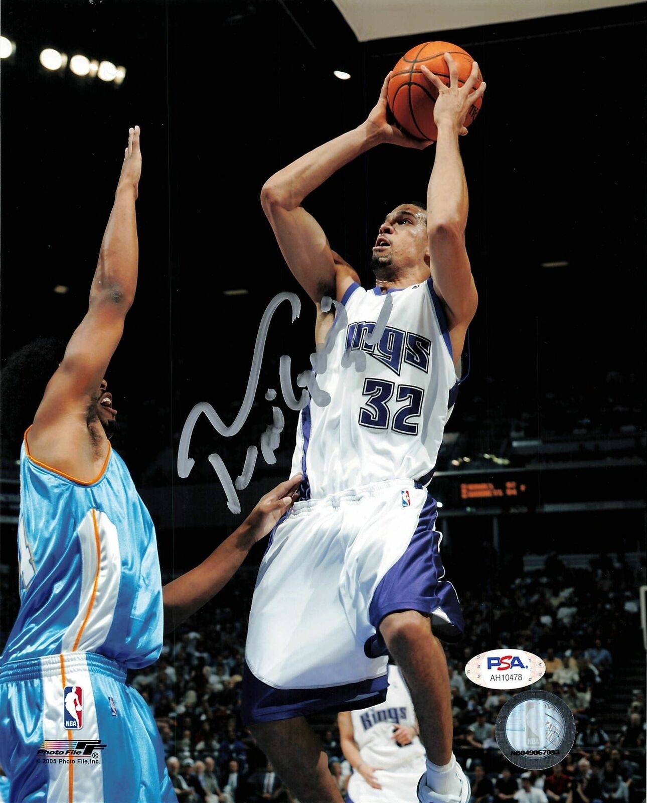 Francisco Garcia signed 8x10 Photo Poster painting PSA/DNA Sacramento Kings Autographed