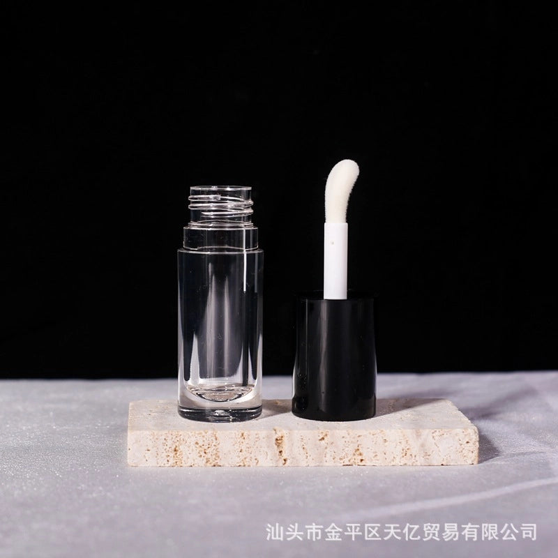 In Stock Free Shipping 6ML Large Capacity Lip Gloss Sub-bottle Lip Glaze Empty Tube Large Brush Head Concealer Round Tube Cosmetic Packaging Material