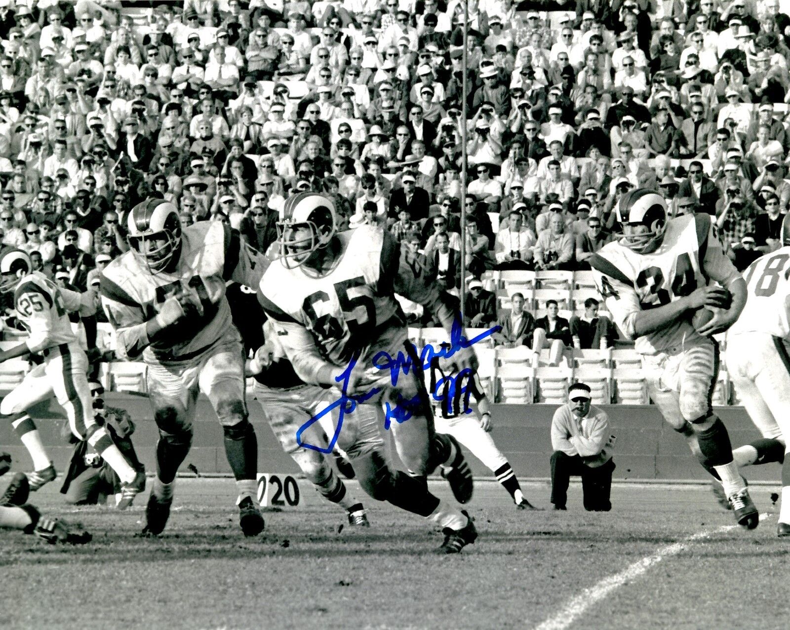 Autographed TOM MACK HOF Los Angeles Rams 8x10 Photo Poster painting w/COA