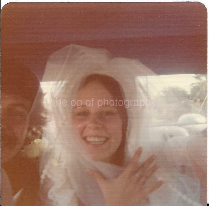 70's BRIDE Groom FOUND WEDDING Photo Poster paintingGRAPH ColorSnapshot 99 17 C