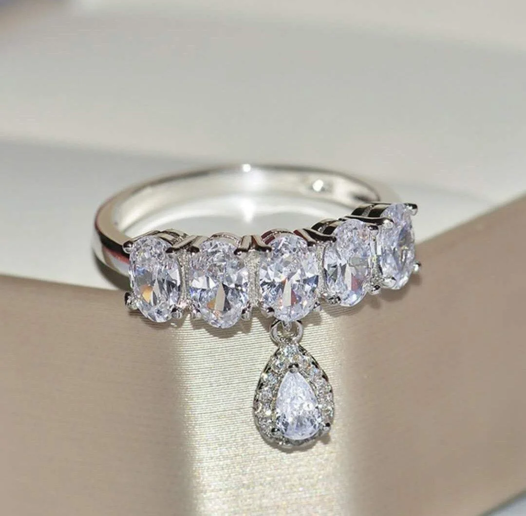 Fashion Metal Zircon Ring Creative Water Drop Pendant Ring Party Jewelry