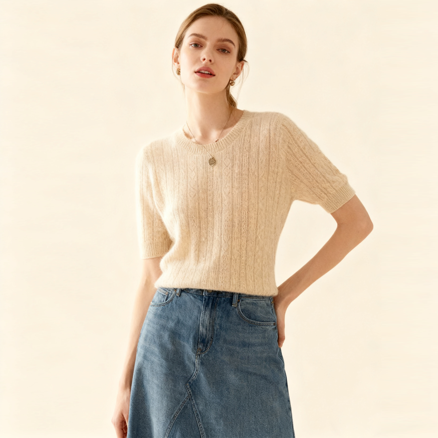 Short Sleeves Gentle Women's Cashmere Sweater REAL SILK LIFE
