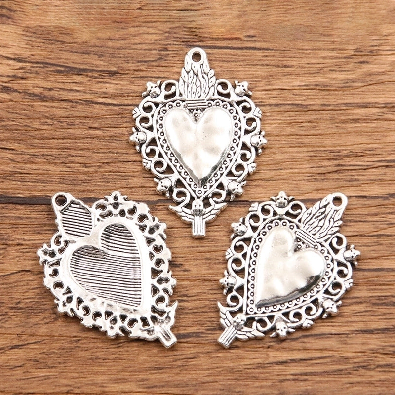 1 Piece Alloy Heart Shape Skull Pendant Jewelry Accessories