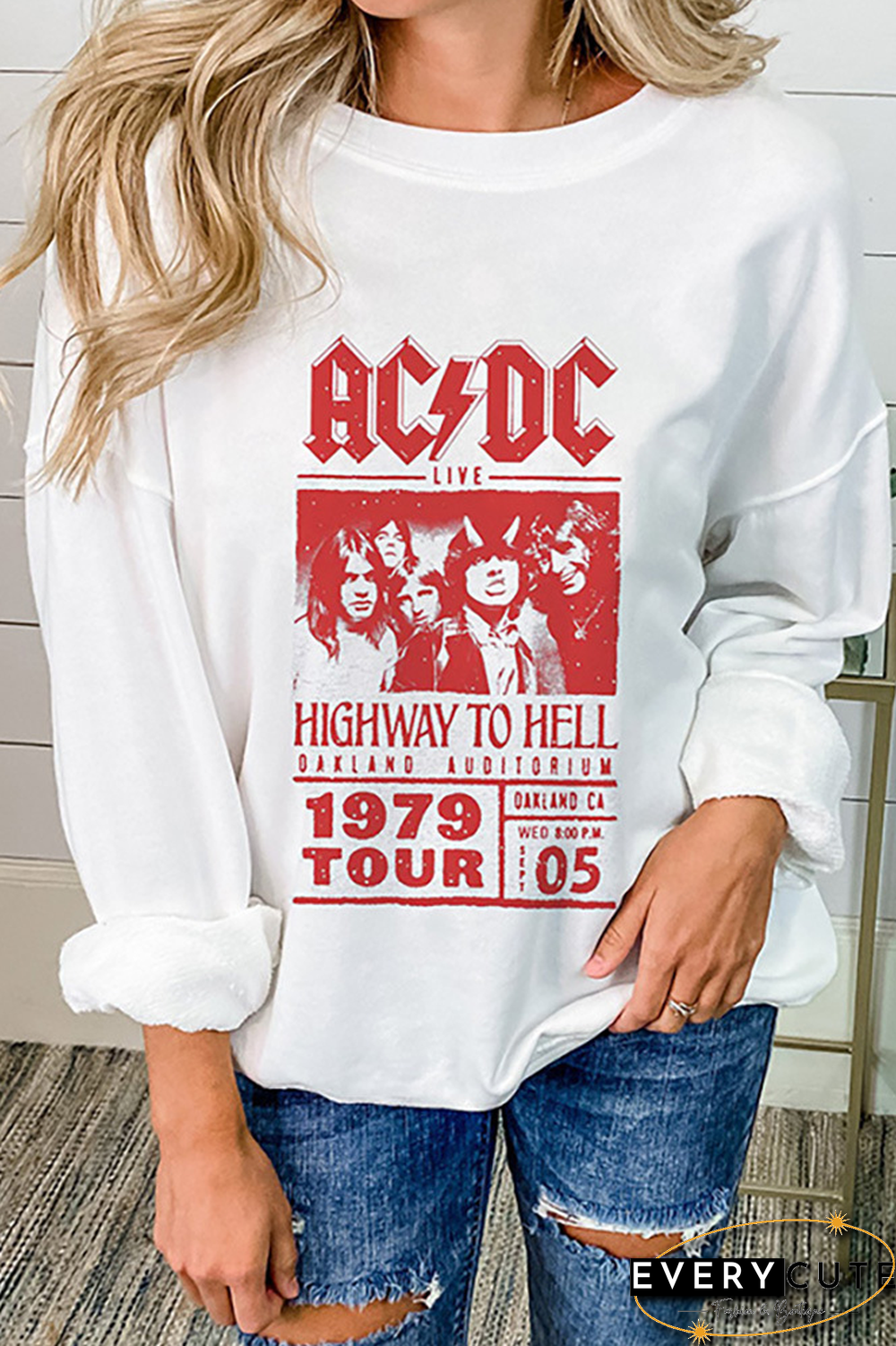 KarliDress Classic O Neck Graphic Sweatshirt P12470