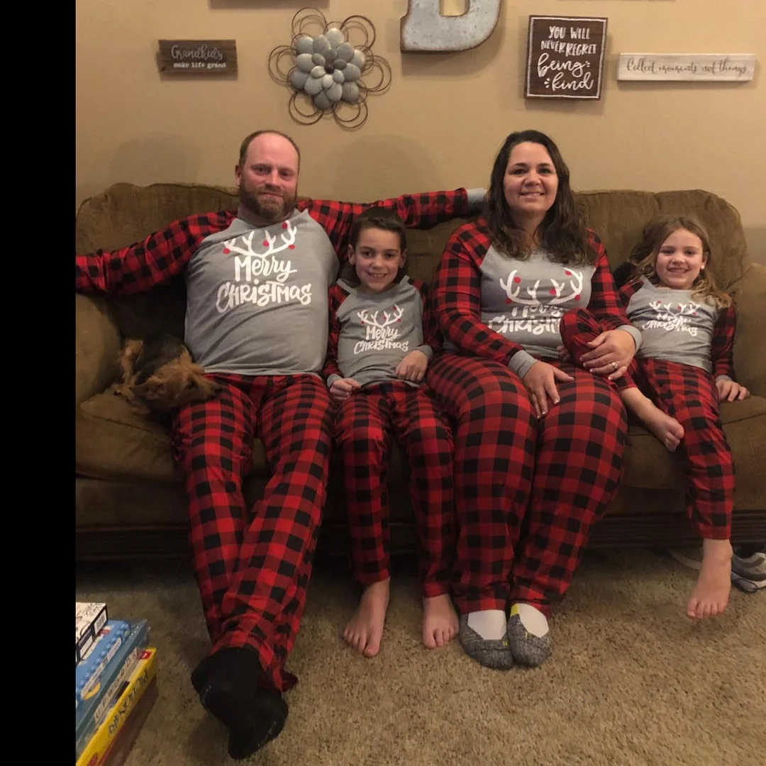 MERRY CHRISTMAS Antler Print Grey Top with Black and Red Plaid Pants Family Matching Pajamas Set JJF-005