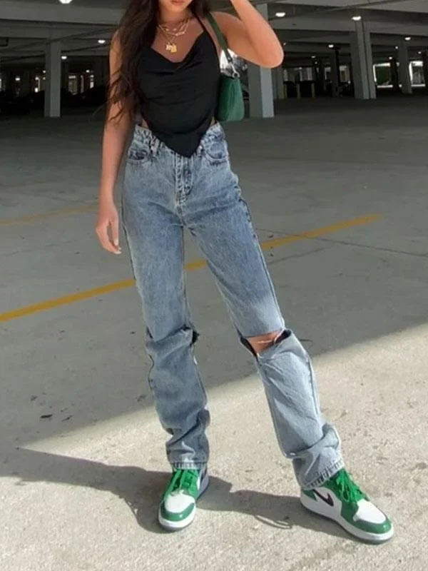 Straight leg ripped jeans