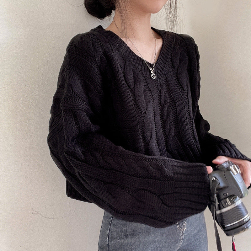Aiertu fall fashion Chic Vintage Twist Thick Needle Short Outer Sweater V-neck Loose Pullover Long Sleeve Inner Sweater for Women aiertu