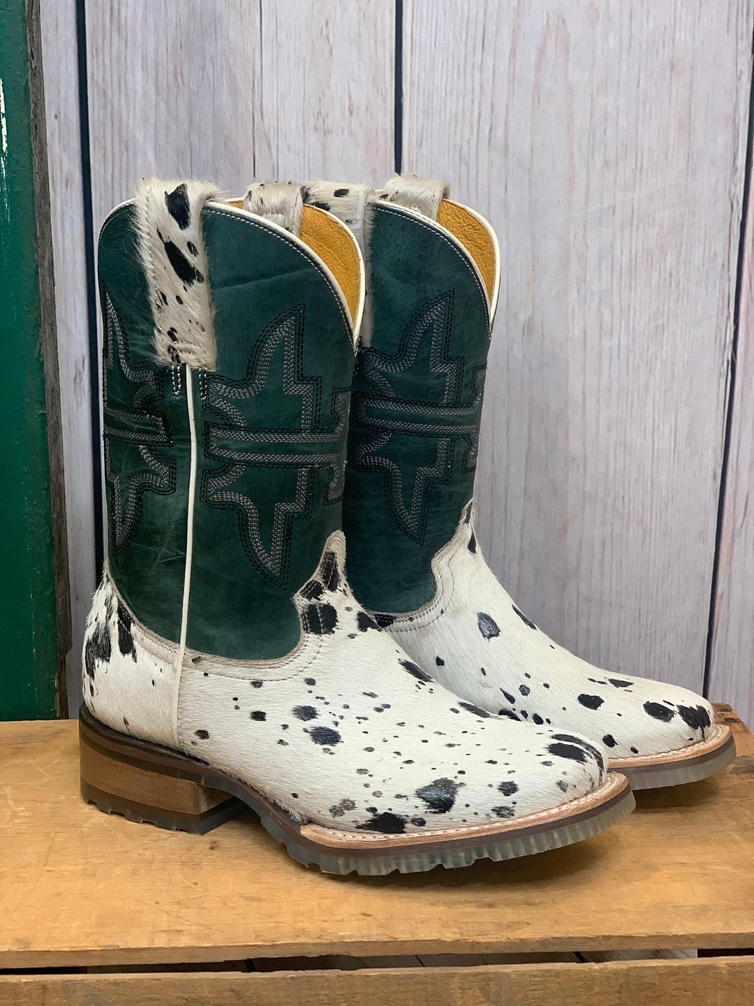Tin Haul Women's Shaggy Spot With Obvious Lug Sole Square Toe Cowboy Boots 0005-1453