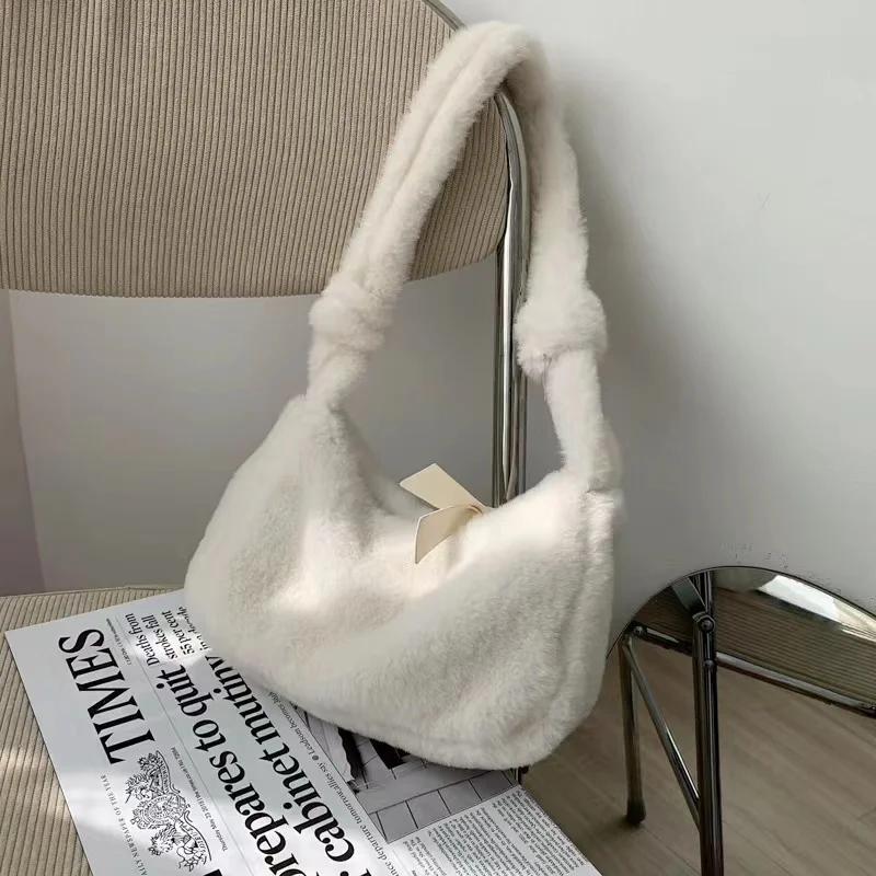 Danccia INCITY “Plush” TOTE BAG