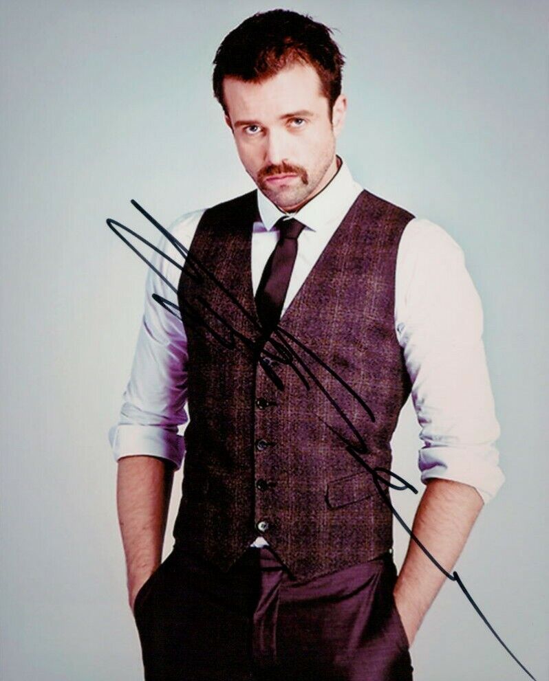 Emmett Scanlan (TV's The Fall