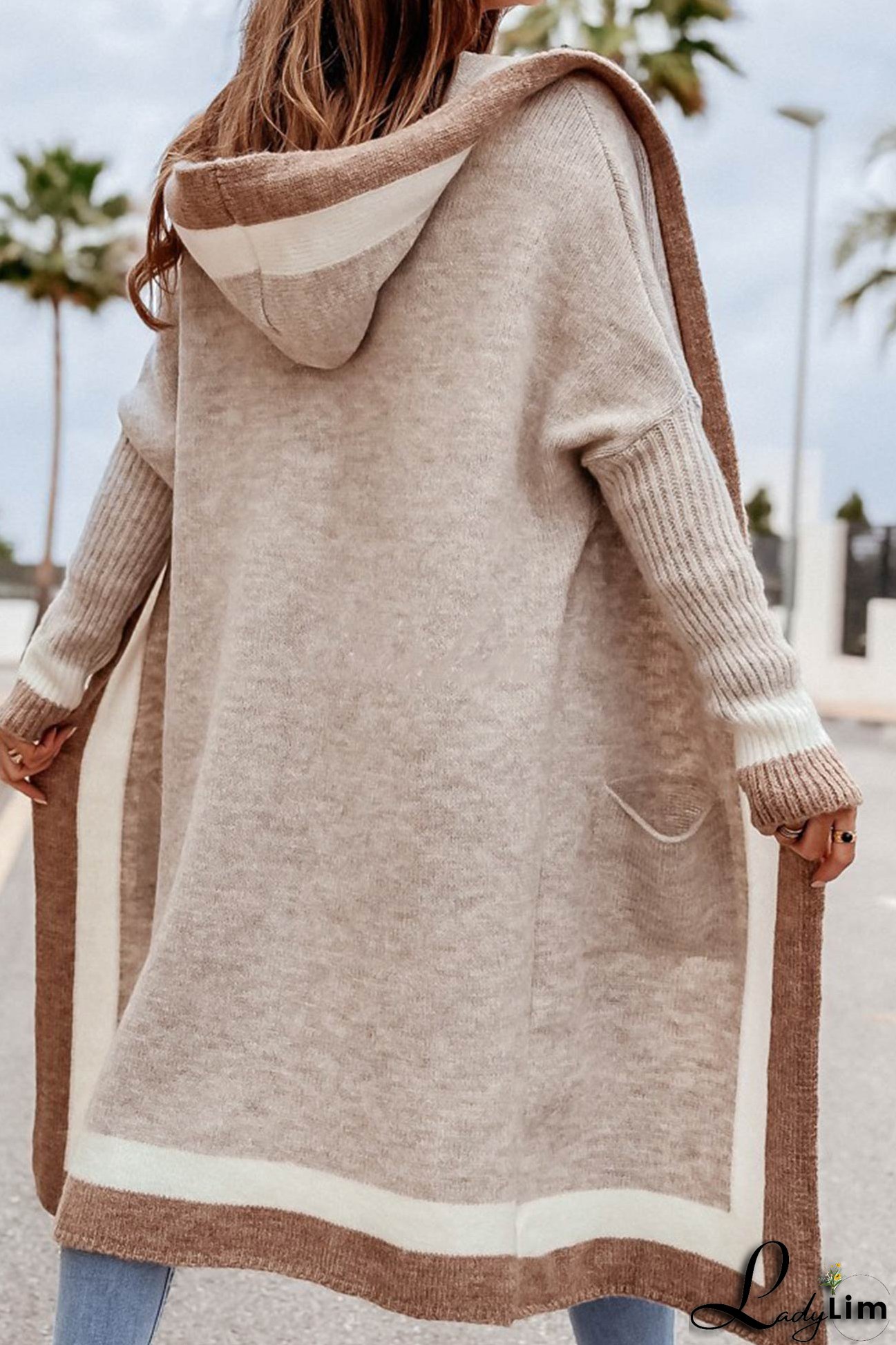 Relaxed and trendy Cardigan