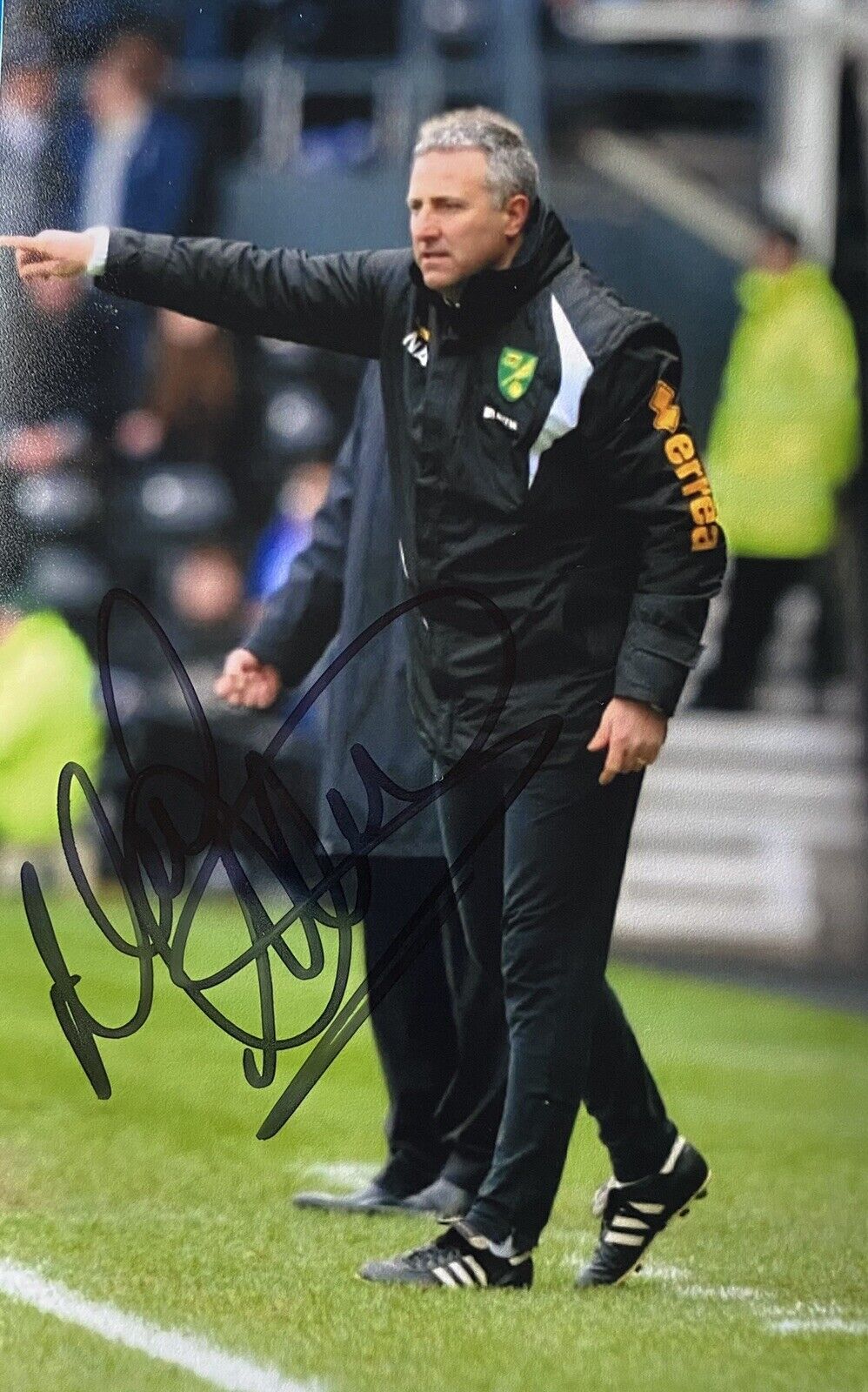 Neil Adams Genuine Hand Signed Norwich City 6X4 Photo Poster painting 2