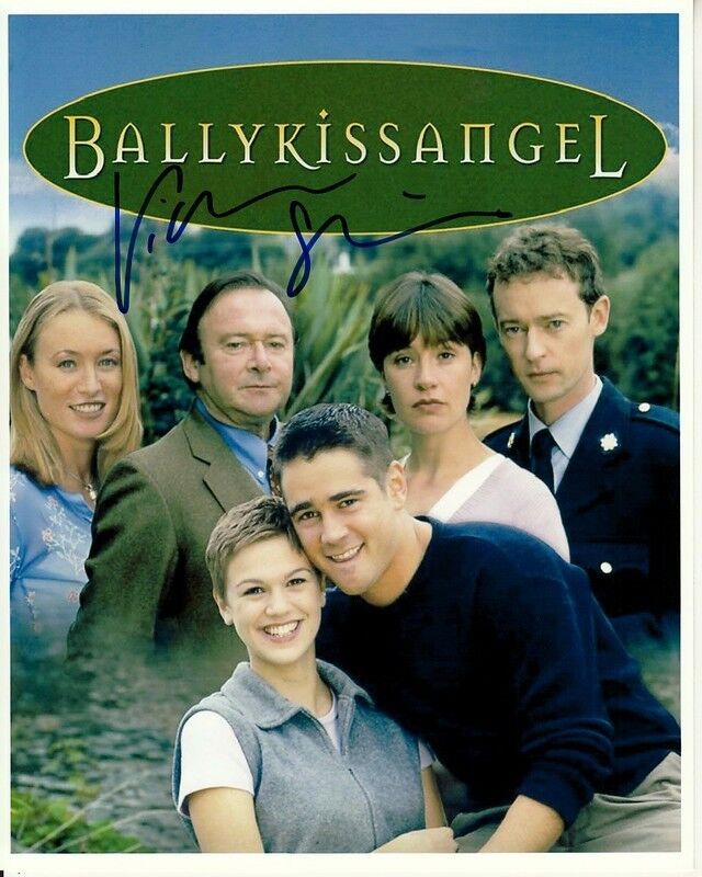 VICTORIA SMURFIT hand-signed BALLYKISSANGEL 8x10 w/ life coa GREAT CAST PORTRAIT