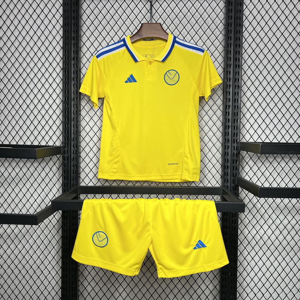 Leeds United 24-25 Away Kids Kit