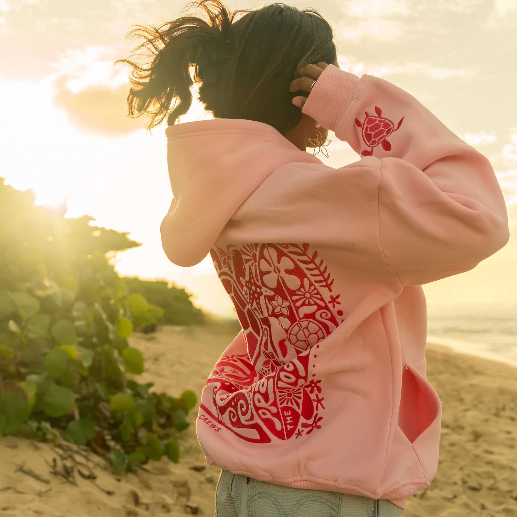 Women's Vintage Sea Turtle Protect The Locals Shell-Pink Oversized Long Sleeve Hoodie