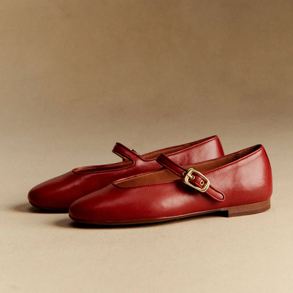 Faux Leather Round Toe Flat Buckle Women Mary Jane Shoes in Red