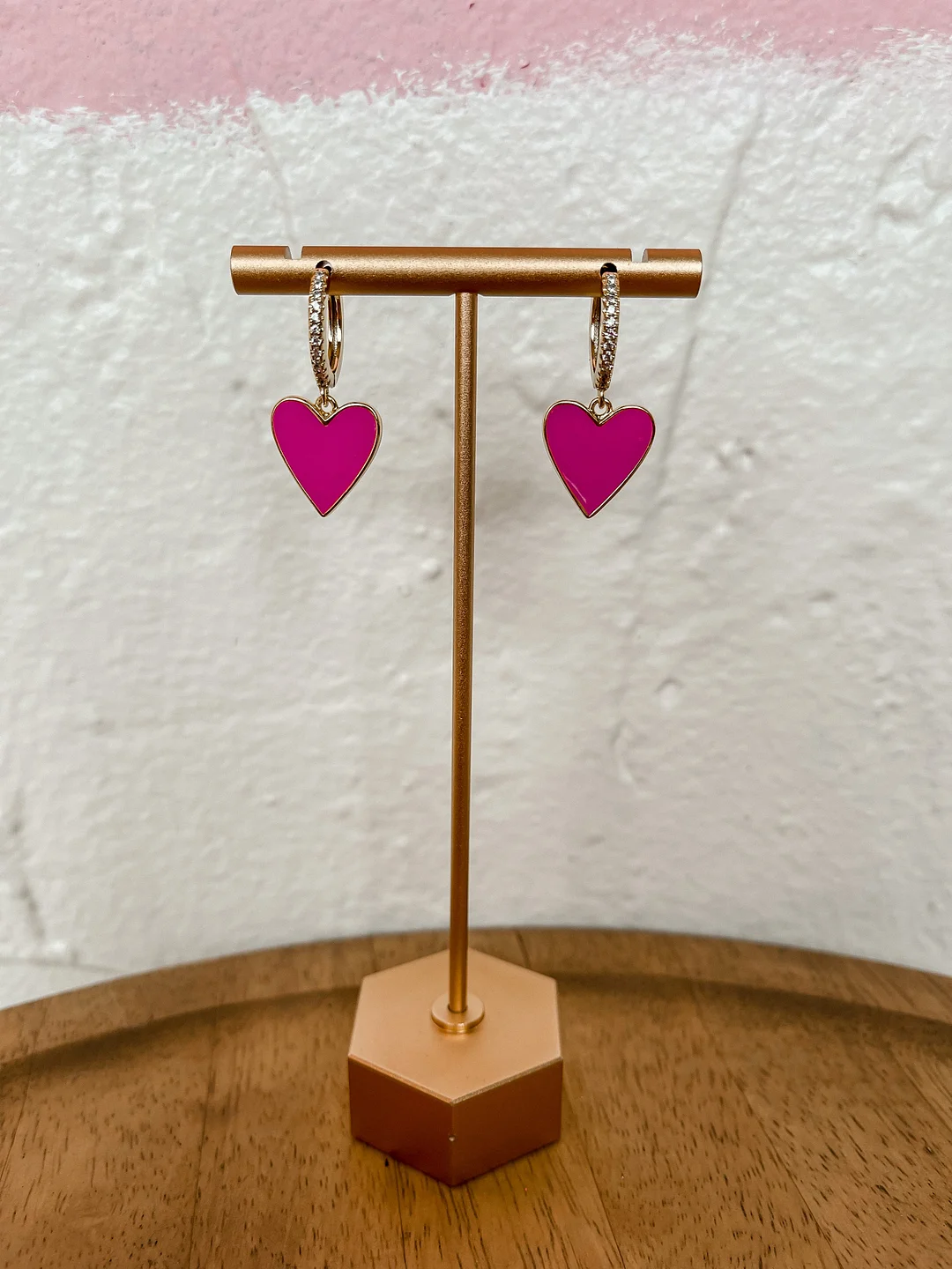 [Treasure Jewels] Hot Pink Enamel Heart Huggie