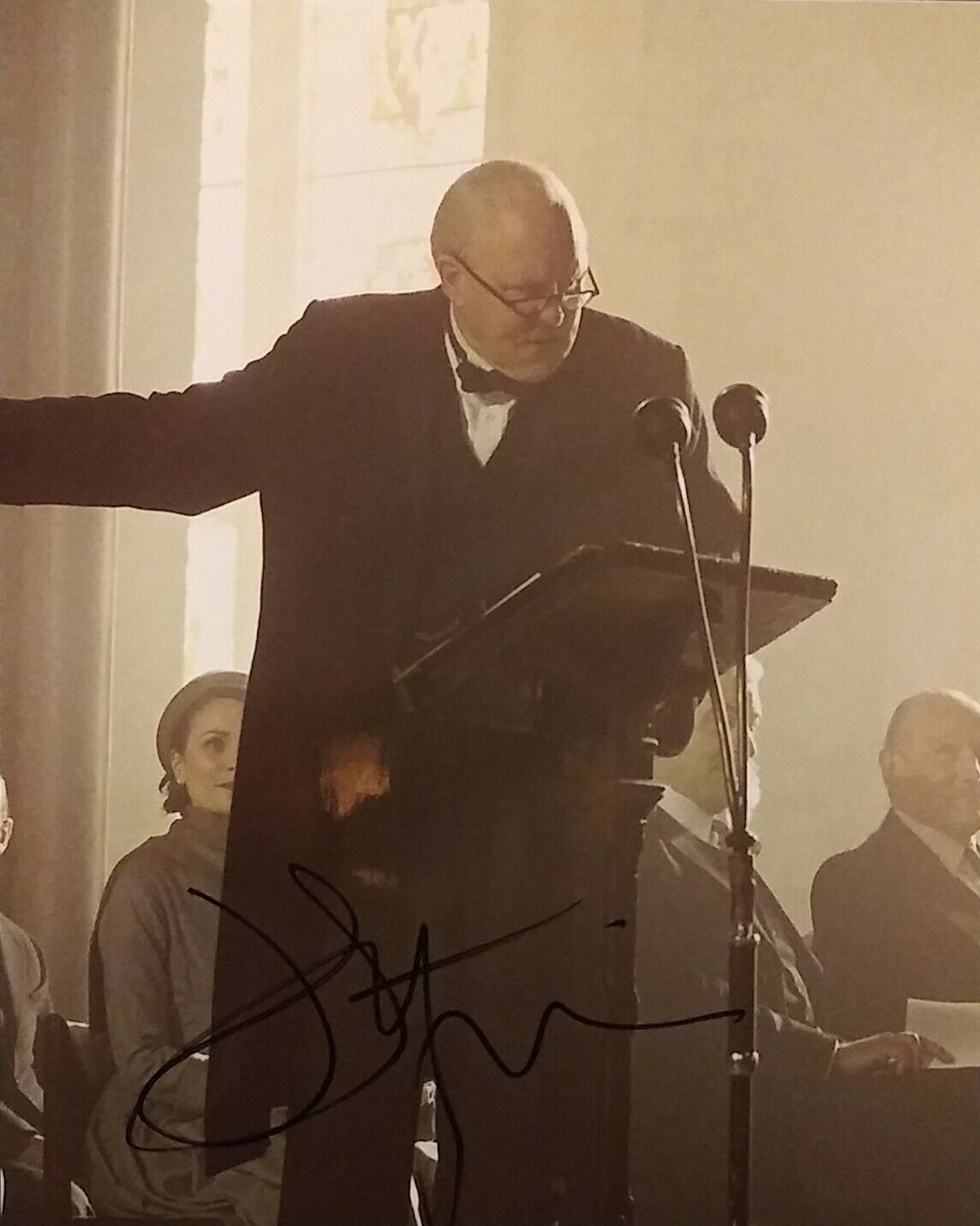 John Lithgow signed 8x10