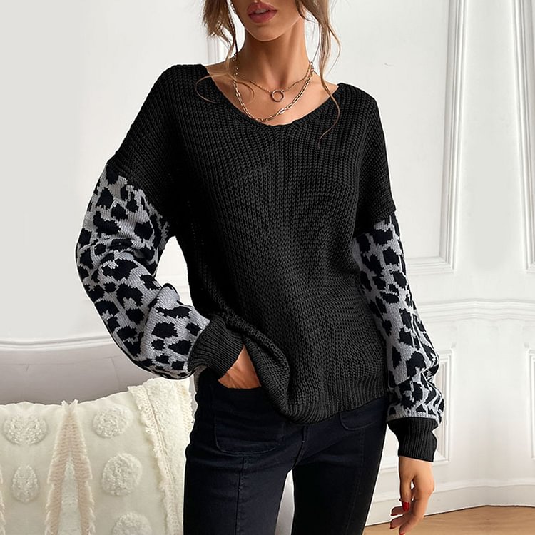 V-Neck Pullover Loose Leopard Print Paneled Sweater