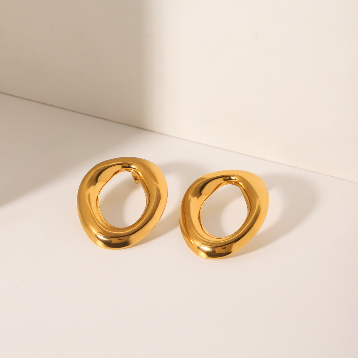 Minimalist Cold Style Stainless Steel Hoop Earrings Irregular Circle Titanium Steel Earrings Female Personality Versatile Earrings