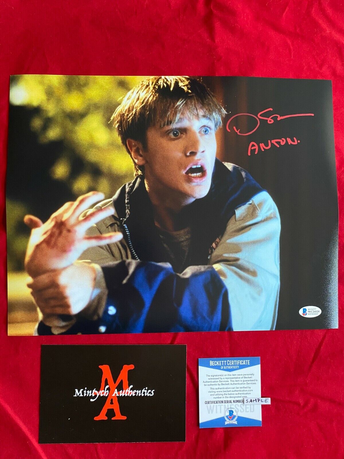 DEVON SAWA AUTOGRAPHED SIGNED 11x14 Photo Poster painting! IDLE HANDS! BECKETT COA HORROR COMEDY