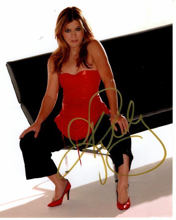 KELLY CLARKSON signed autographed Photo Poster painting