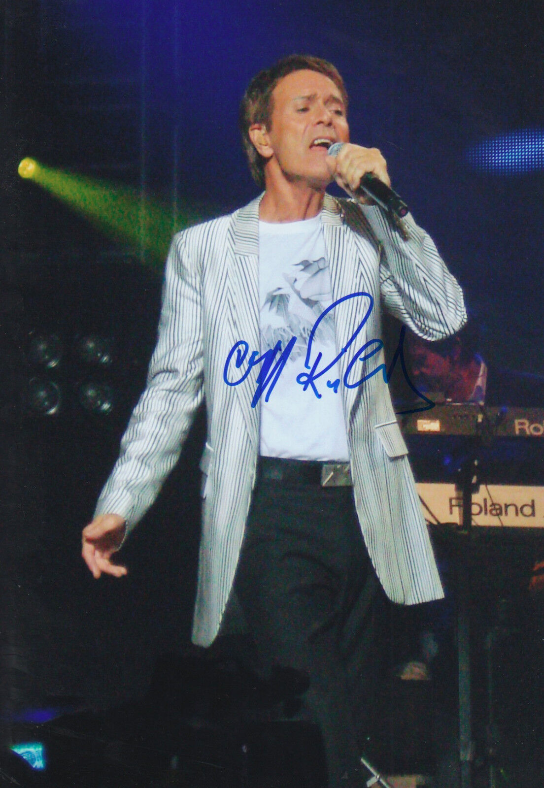 Cliff Richard signed 8x12 inch Photo Poster painting autograph