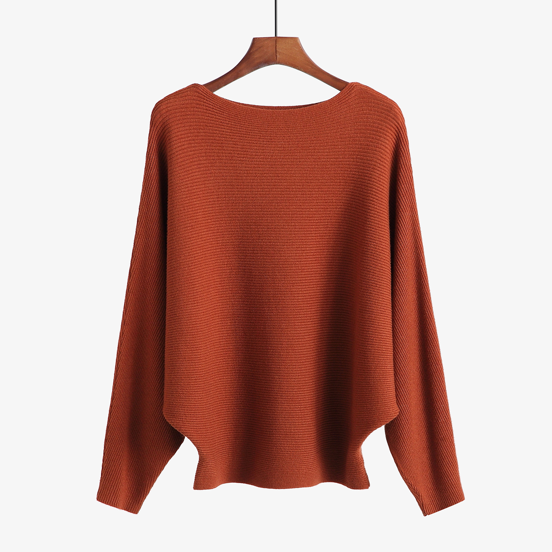 New Autumn and Winter Women's Knitted Sweater with a One Necked Bat Shaped Sweater and a Loose Threaded All Match Top