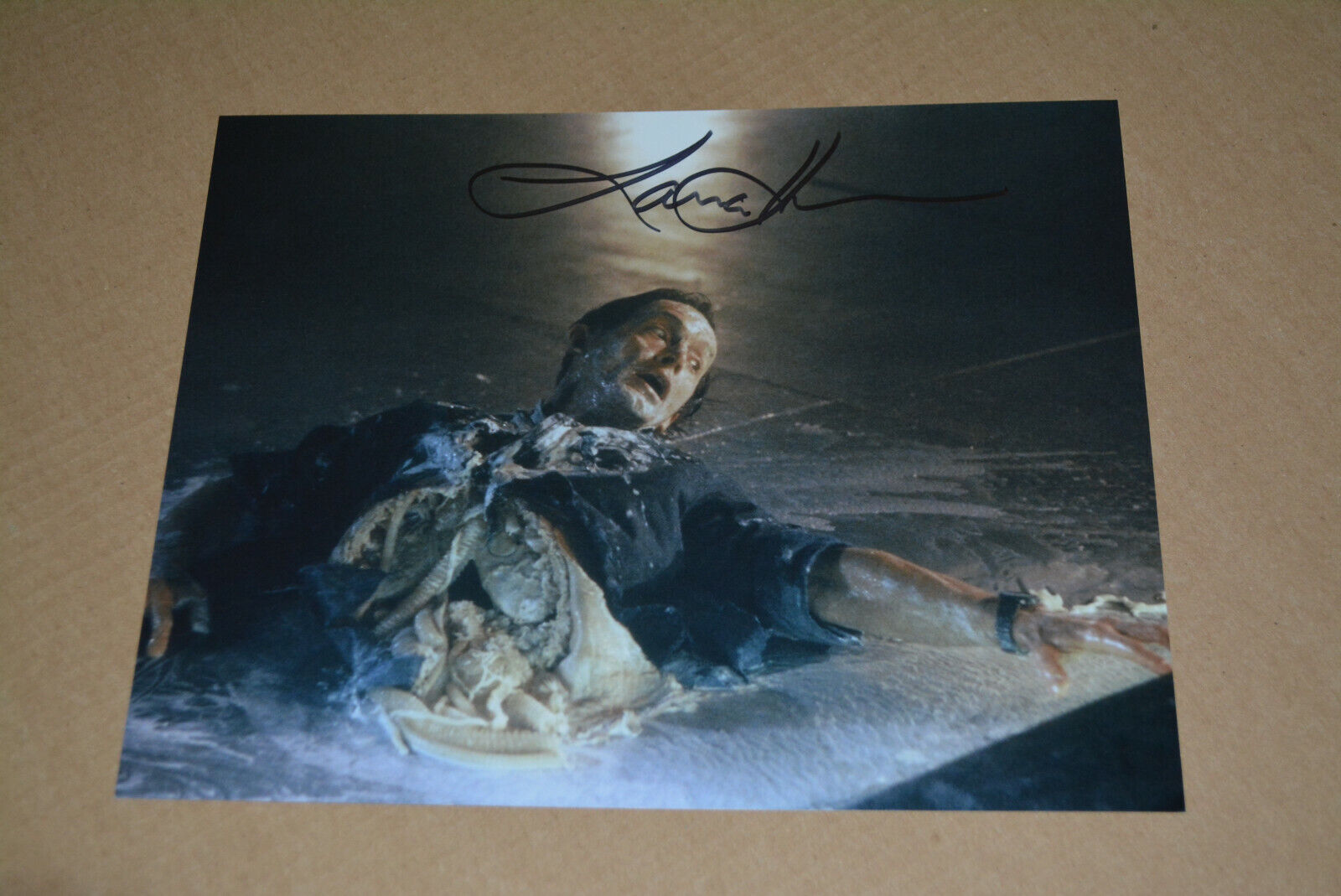 LANCE HENRIKSEN signed autograph In Person 8x10 20x25 cm ALIENS Bishop