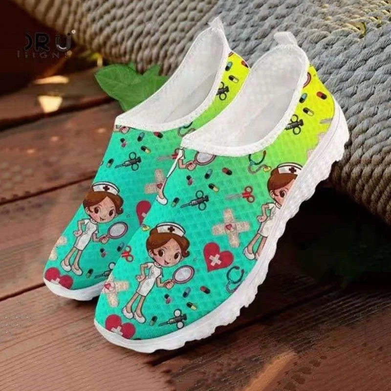 Fashion Women Flats Shoes Slip On Women Shoes Sneakers Platform Loafers Flats Shoes Women Mesh Cartoon New Female Shoe Moccasins
