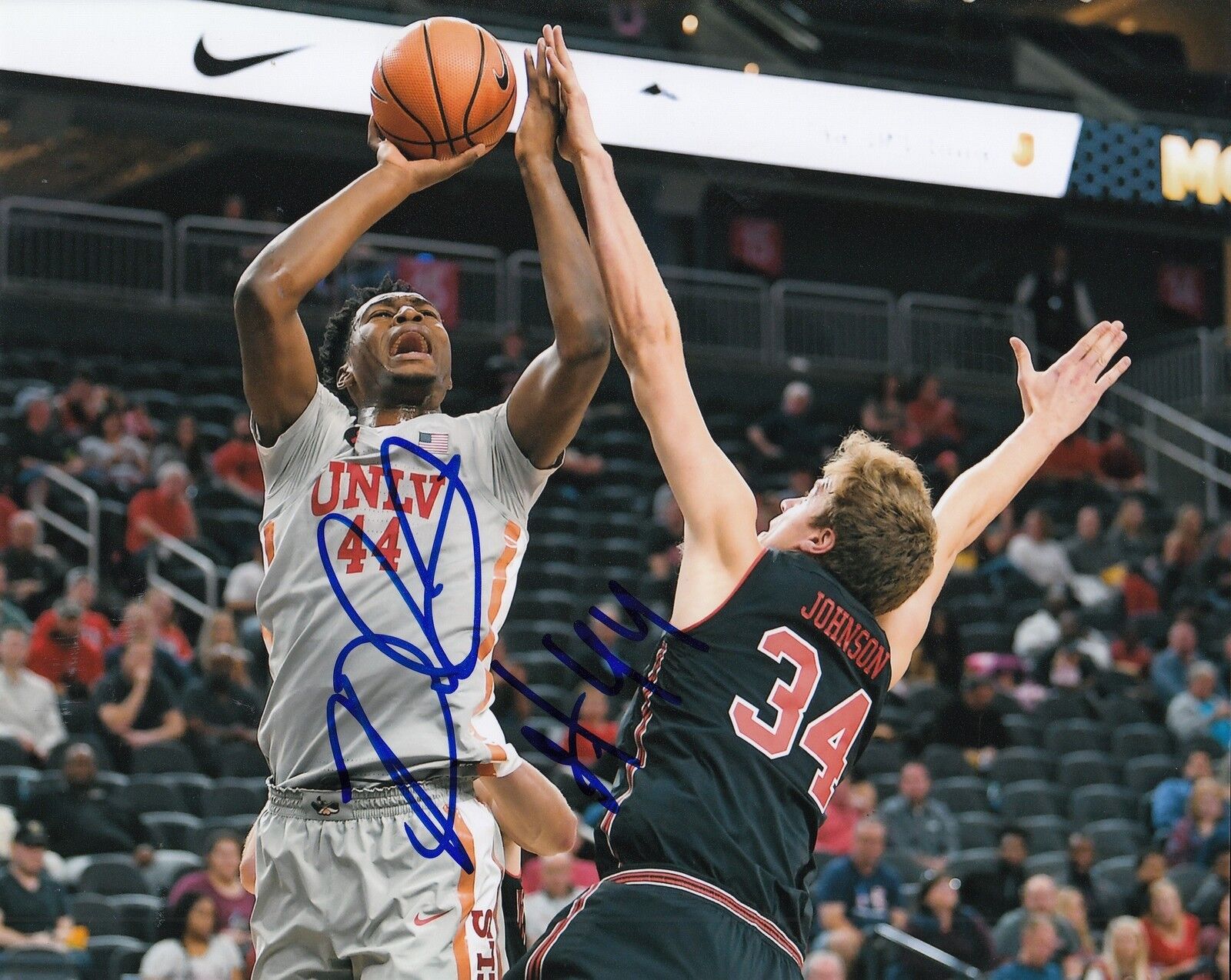 BRANDON MCCOY signed (UNLV RUNNIN REBELS) basketball 8X10 Photo Poster painting W/COA #4