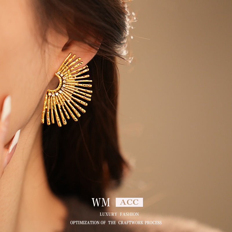 Luxurious Irregular Geometric Alloy Electroplating Earrings