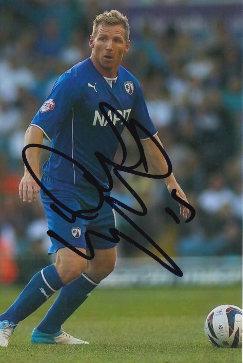 CHESTERFIELD HAND SIGNED RITCHIE HUMPHREYS 6X4 Photo Poster painting 1.