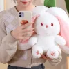 Jouets mignons en peluche &agrave; rabat de lapin de carotte de fraise