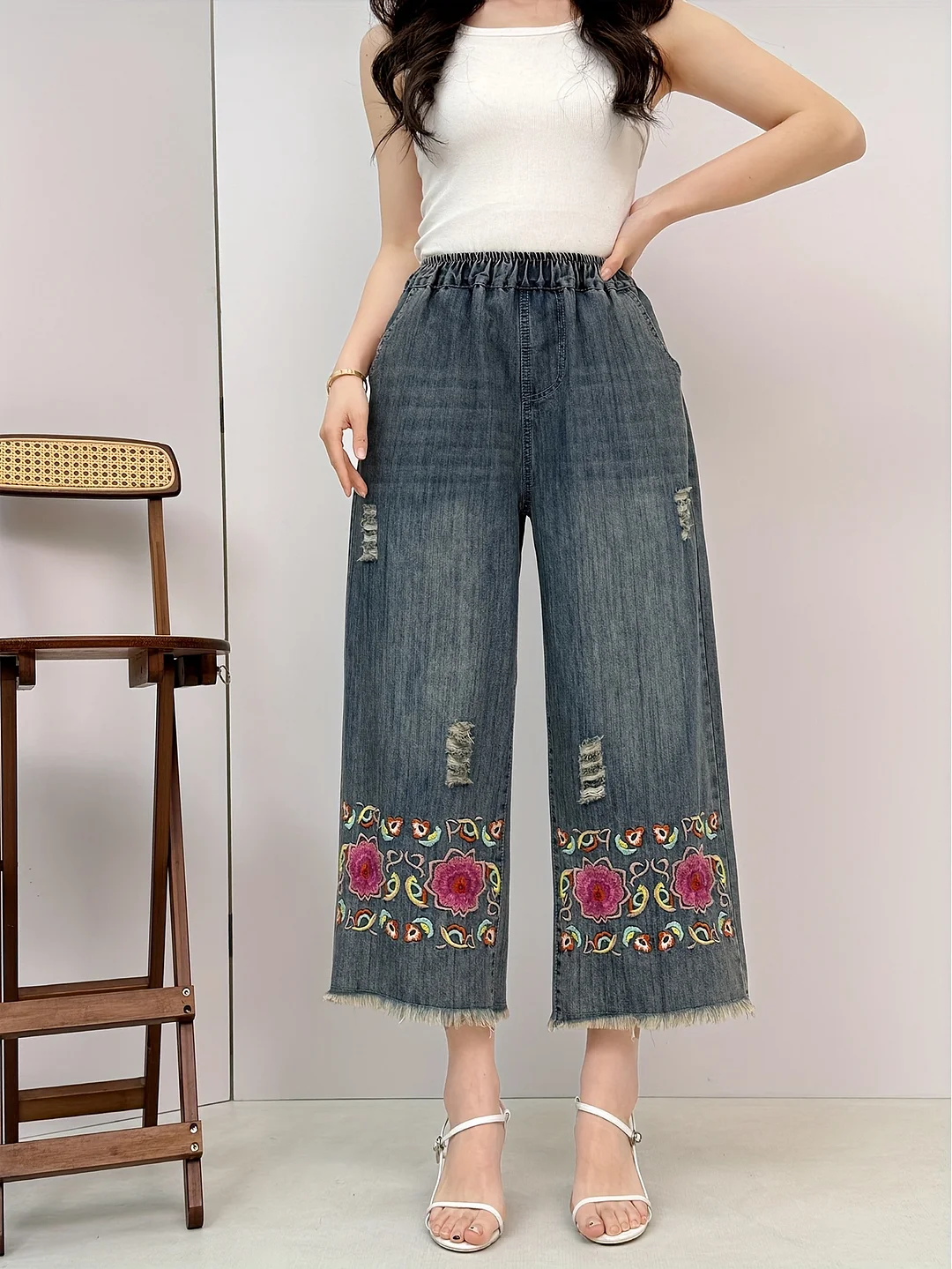 Boho Style Flower Embroidered Holes Wide Leg Baggy Jeans, Raw Hem Detail, Elastic Waistband, Classic Casual Fashion Denim Pants, Eight-Point Jeans For Spring And Summer, Women's Clothing | IFYHOME
