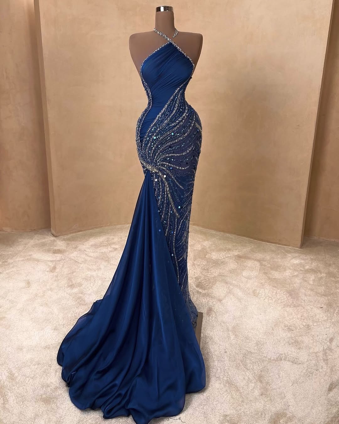 Lisliy Sleeveless Halter Straps Beads Embroidery Prom Dress