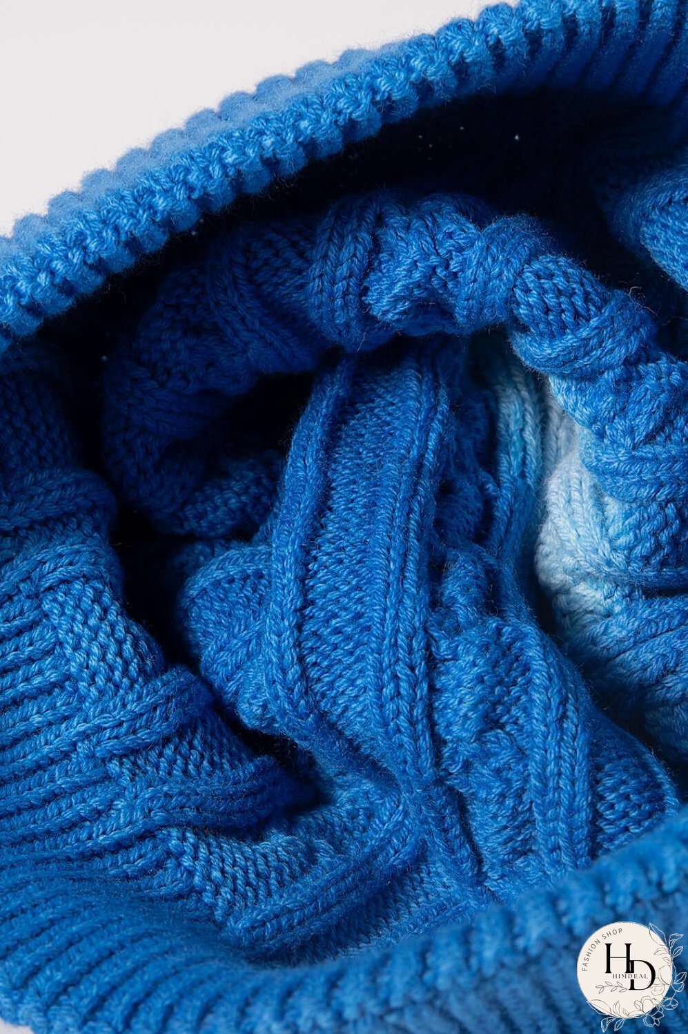 Contrast Tie-Dye Cable-Knit Cuffed Beanie