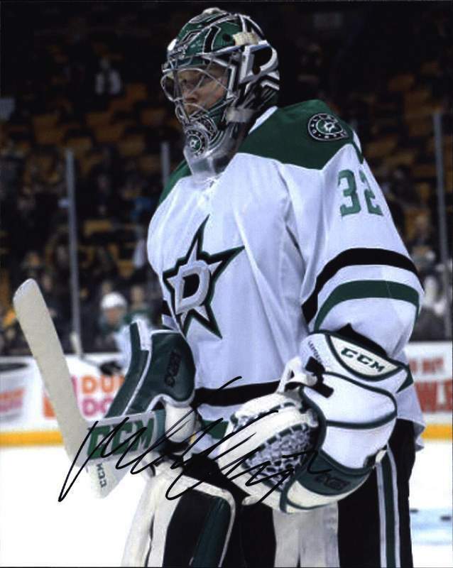 Kari Lehtonen signed NHL hockey 8x10 Photo Poster painting W/Cert Autographed A0003