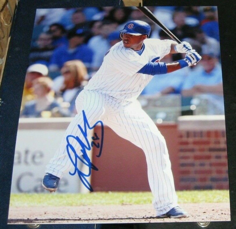 Luis Valbuena Chicago Cubs SIGNED AUTOGRAPHED 8x10 Photo Poster painting COA Baseball MLB