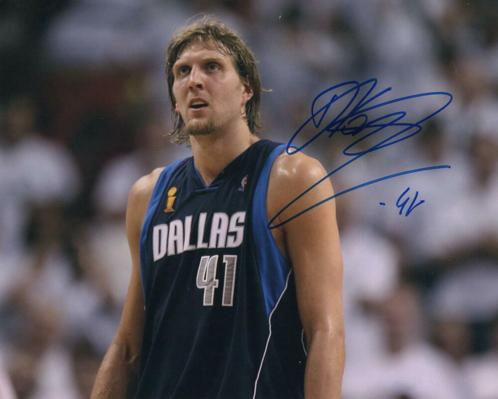 DIRK NOWITZKI SIGNED AUTOGRAPH 8x10 Photo Poster painting - MAVS LEGEND, NBA ALL-STAR, MVP, RARE