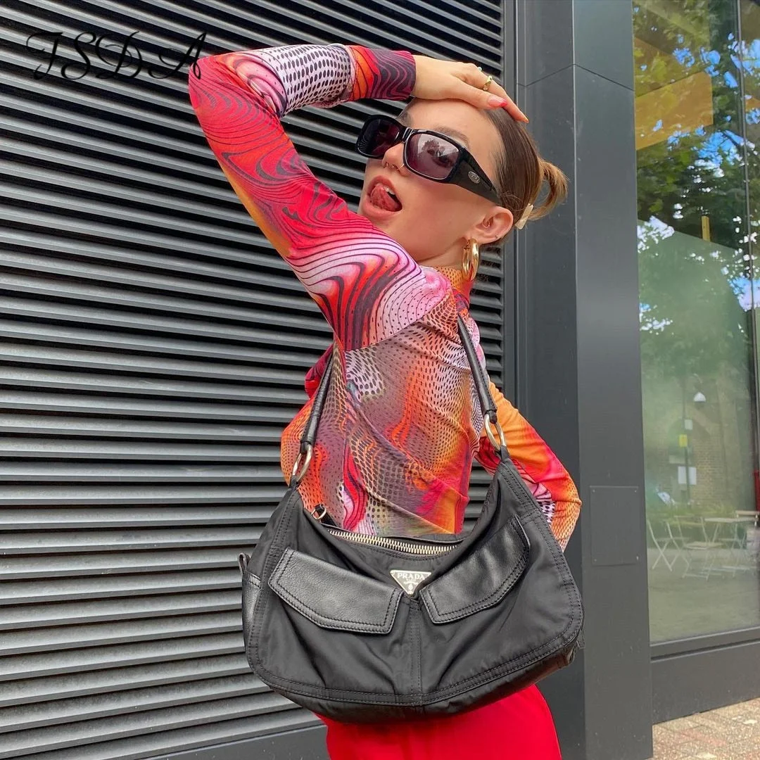 FSDA 2021 V Neck Long Sleeve T Shirt Women Red Sexy Print Vintage Fashion Autumn Summer Casual Crop Top 90s