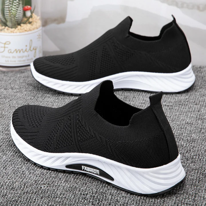 Men's Non-slip Cushioning Breathable Light Soft Slip On Running Shoes  Stunahome.com