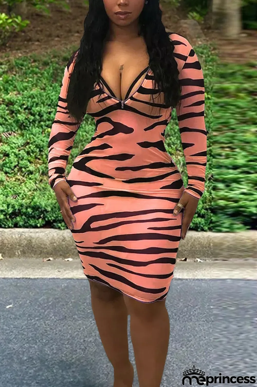 Yellow Polyester Fashion Sexy Long Sleeves V Neck Sheath Mini Print zebra Dresses