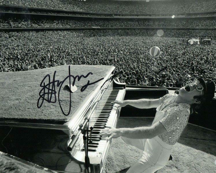 REPRINT - ELTON JOHN Autographed Signed 8 x 10 Photo Poster painting Poster Man Cave Rocket Man